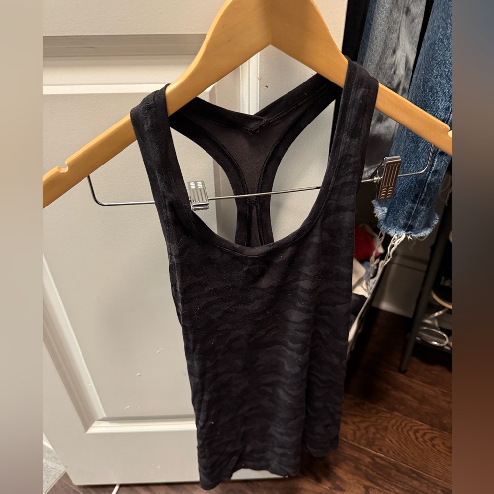 Lululemon Athletica Black Patterned Tank Top